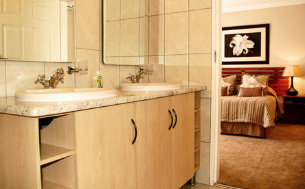 Presidential Suite - Victoria Place - Bathroom